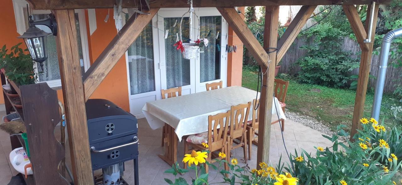 Margaréta Apartman - Balatonlelle Bagian luar foto
