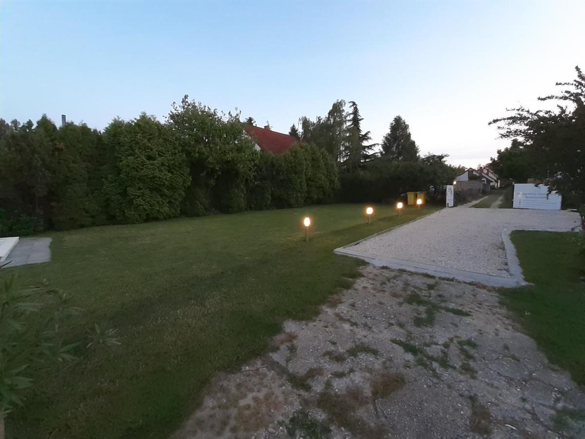 Margaréta Apartman - Balatonlelle Bagian luar foto