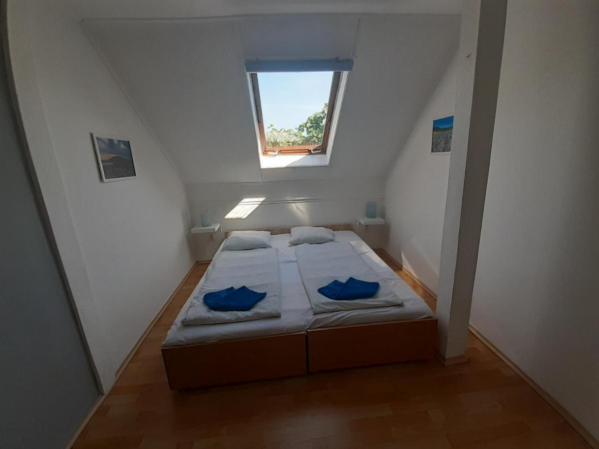Margaréta Apartman - Balatonlelle Bagian luar foto
