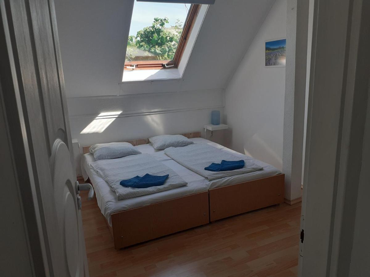 Margaréta Apartman - Balatonlelle Bagian luar foto