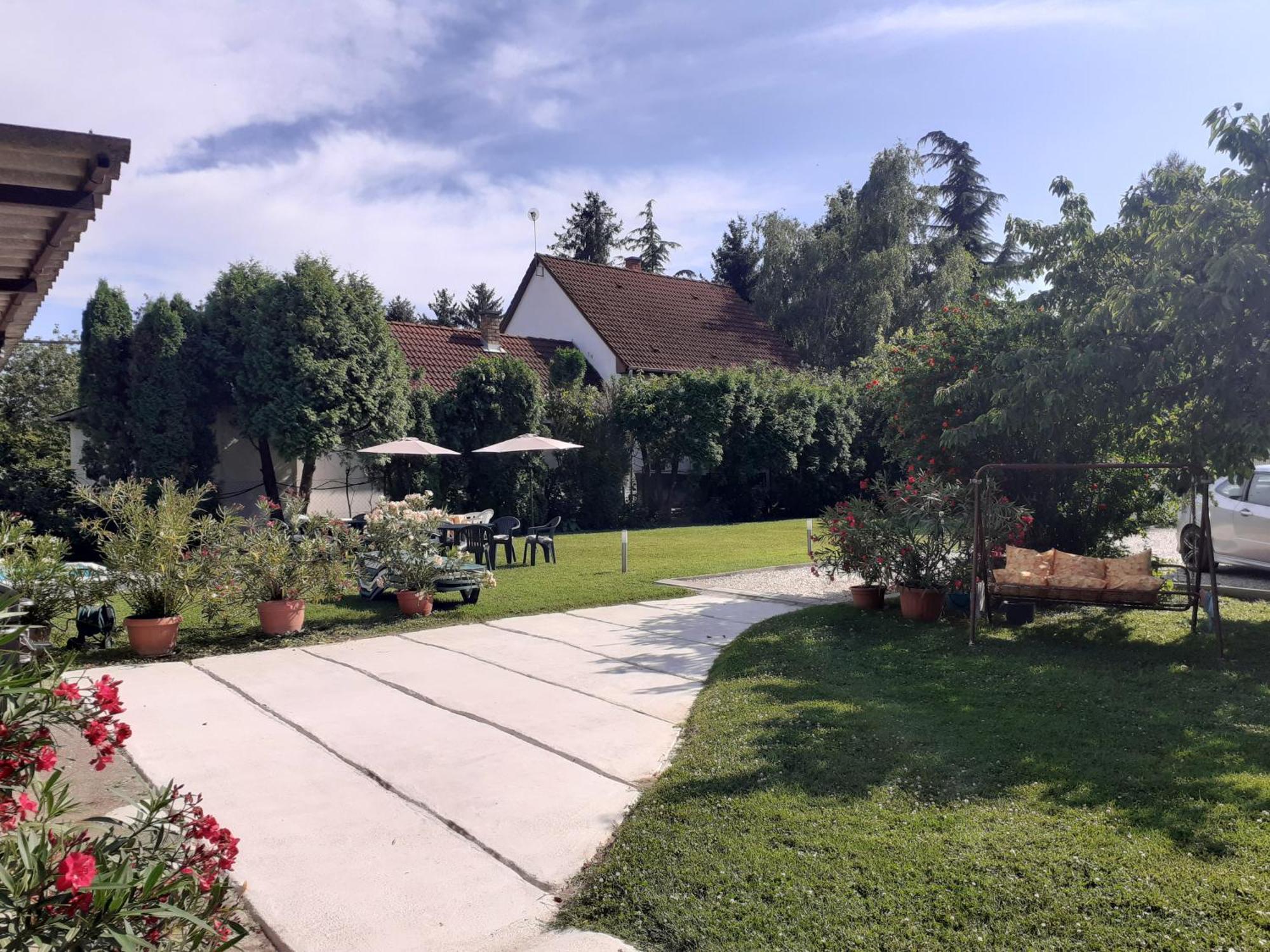 Margaréta Apartman - Balatonlelle Bagian luar foto